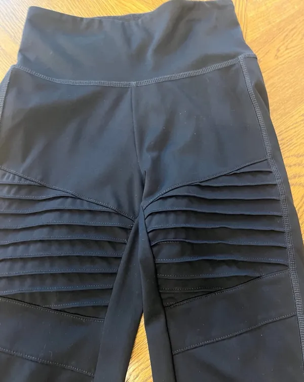 American Eagle Black The Everything Legging Moto Textured Size Small Short - Image 6