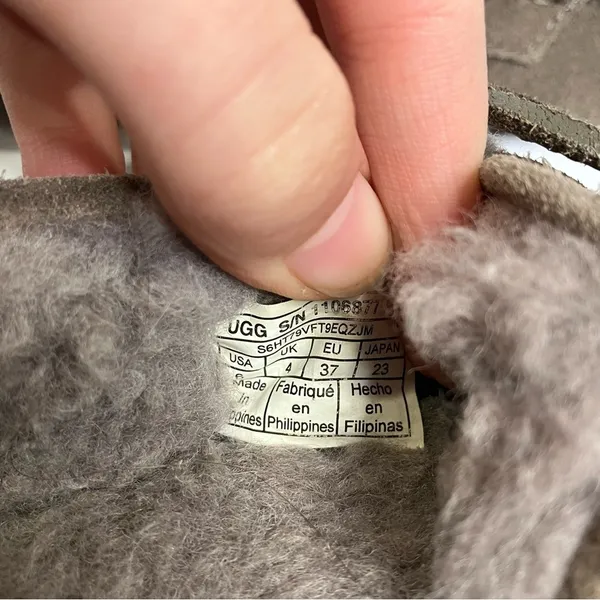 UGG Dakota slippers taupe women’s size 6 house‎ shoes casual shearling lined - Image 9
