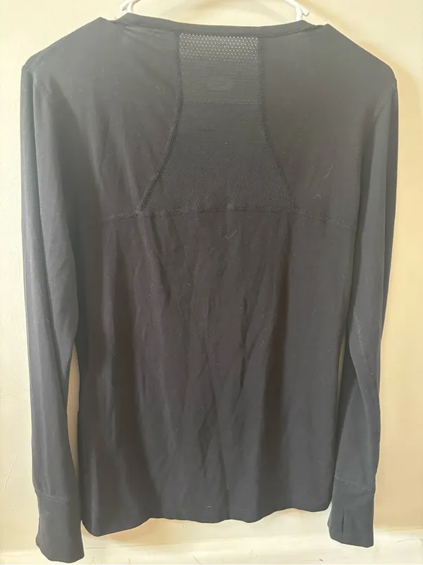 Women's Black Long-Sleeve Scoop Neck Top - Image 2