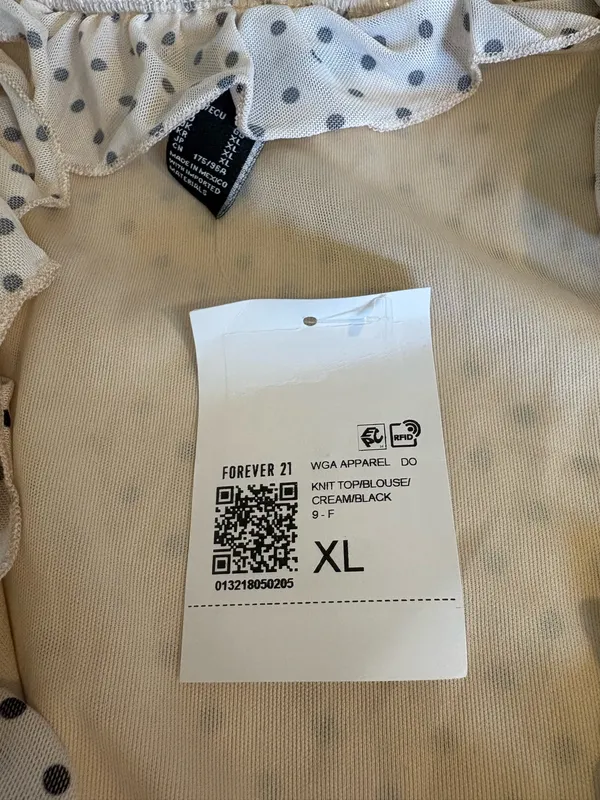 Forever 21 NWT trendy polka dot tank top - Image 2