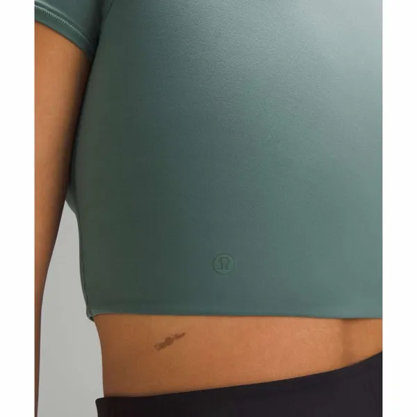 Lululemon Crewneck Cropped T-Shirt in Medium Forest - Image 6