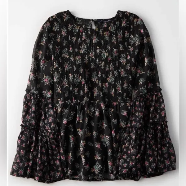 American Eagle Dark Floral Smocked Bell Sleeve Top Whimsigoth Fairy 70s Blouse M - Image 4