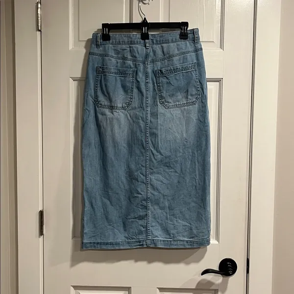Wrangler Denim Button Front Midi Skirt Size 2 (Runs Large Fits More 4-6) - Image 6