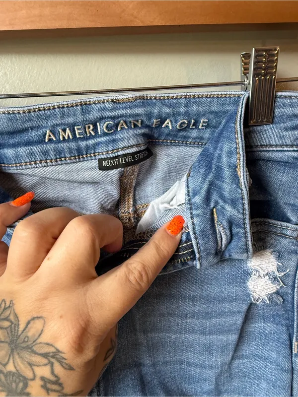 American Eagle Women’s Next Level Stretch Hi-Rise Jegging Distressed Jeans - Image 4