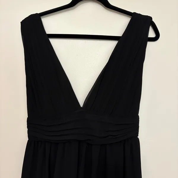 Lulus Black Deep V Neck‎ Empire Waist Maxi Dress Slit Size S - Image 2