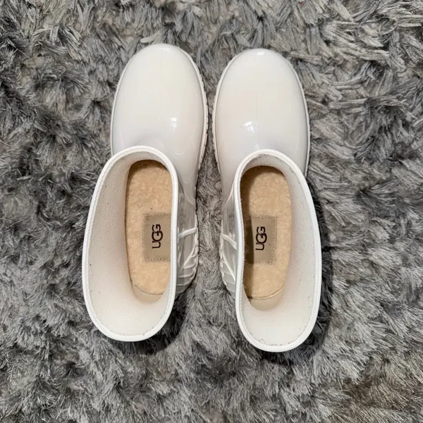 UGG Drizlita Rain Boots Women 5 White Waterproof Rubber Ankle Sheepskin Insole‎ - Image 5