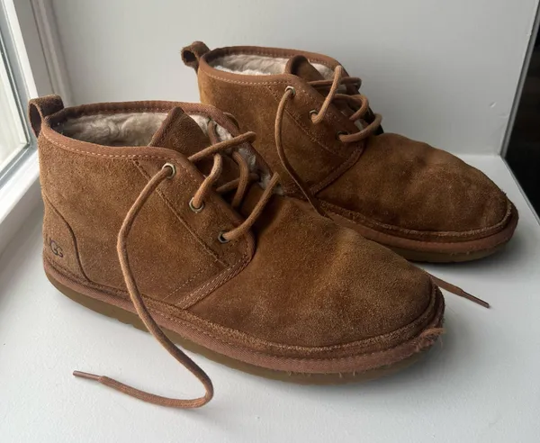 UGG Neumel II Chukka Boots Chestnut - Image 2