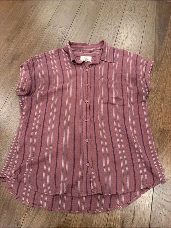 Cosmic Blue Love Mauve Striped Button-Front Top in Size Medium - C71-013 - Image 4