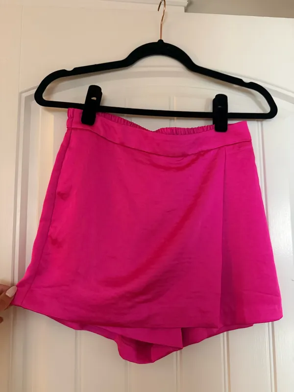 Pink skirt - Image 2