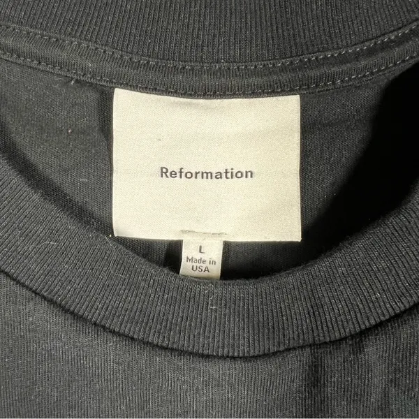 Reformation NWT Black Cropped‎ Classic Crew Neck Tee - Image 3