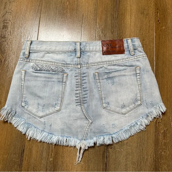 One Teaspoon One X Junkyard Denim Mini Skirt in Phoenix Size 25 Distressed Light - Image 7