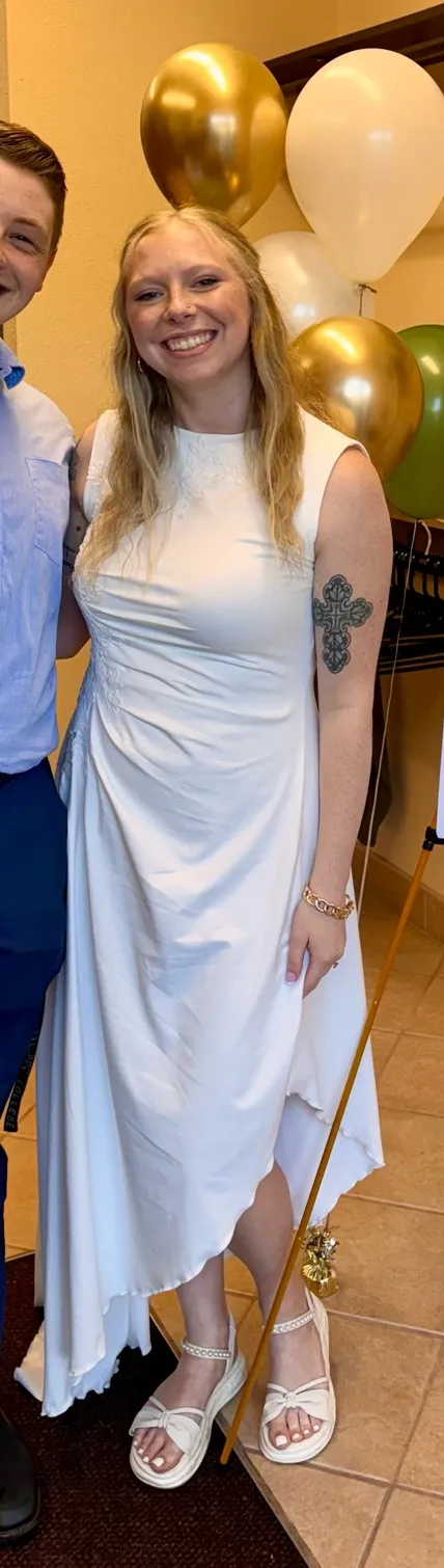 White dress Size L - Image 2