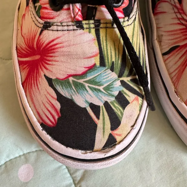 Vans Hawaiian Floral Sneakers Womens size 7 - Image 3