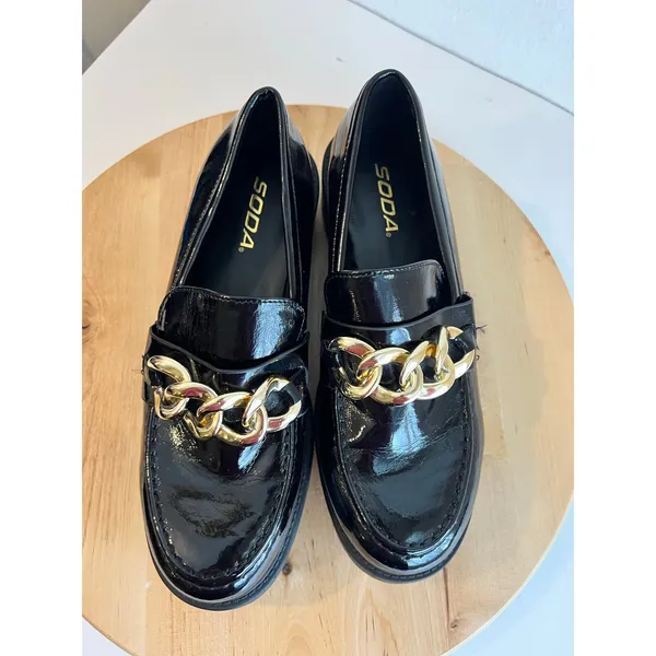 Soda Black Patent Vegan Leather Gold Chunky Chain Loafer Shoe Size 9-9.5 - Image 8