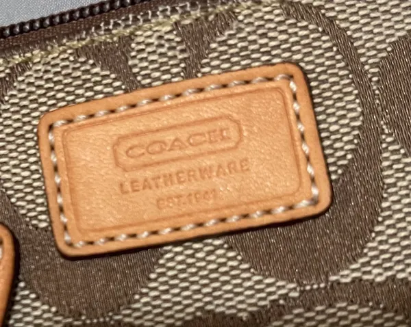 Coach Vintage - Image 2
