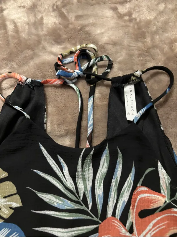Final Touch Romper Women’s Size S Black with Coral and Blue Leaf Accents - Image 5