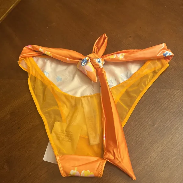 Savage Fenty Bikini By Rihana Bottom Multi Colored Floral Swimsuit Size M~ NWT - Image 2