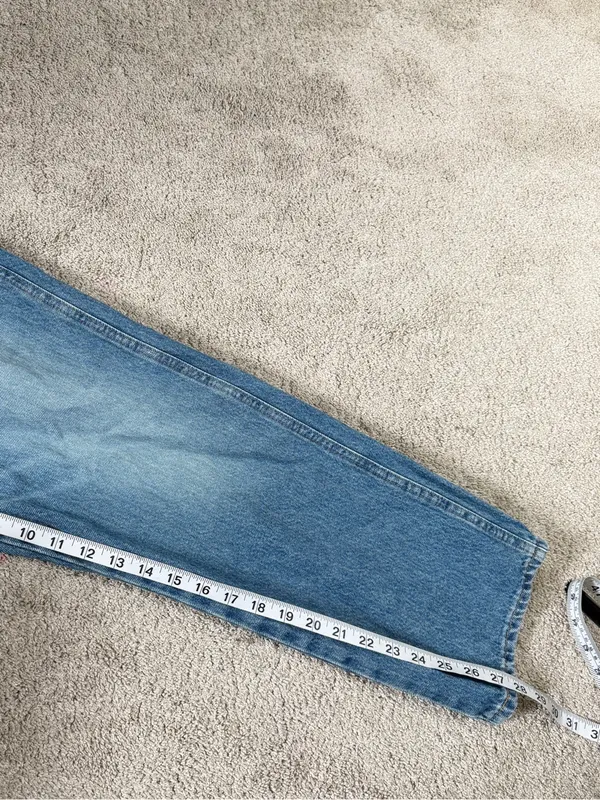 Levi’s Women’s Vintage Jeans Cotton Denim Overalls in Medium Wash XS - Image 13