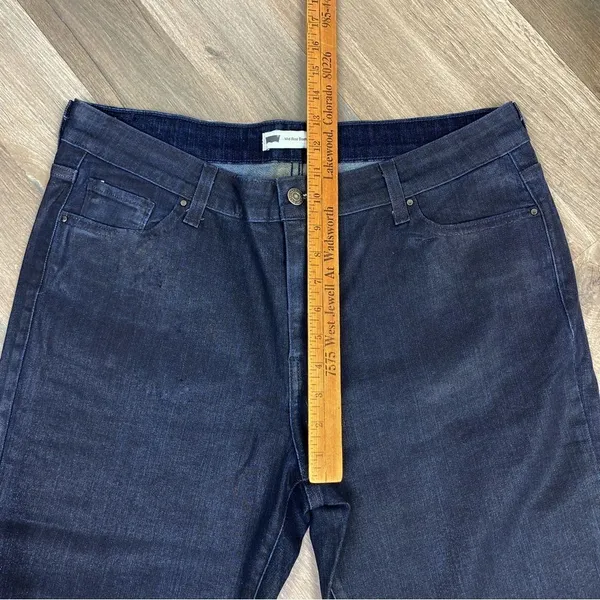 Levi's Jeans Womens 16 Mid Rise Skinny Bootcut Oil Rubbed Blue 33x 32‎ Western - Image 13