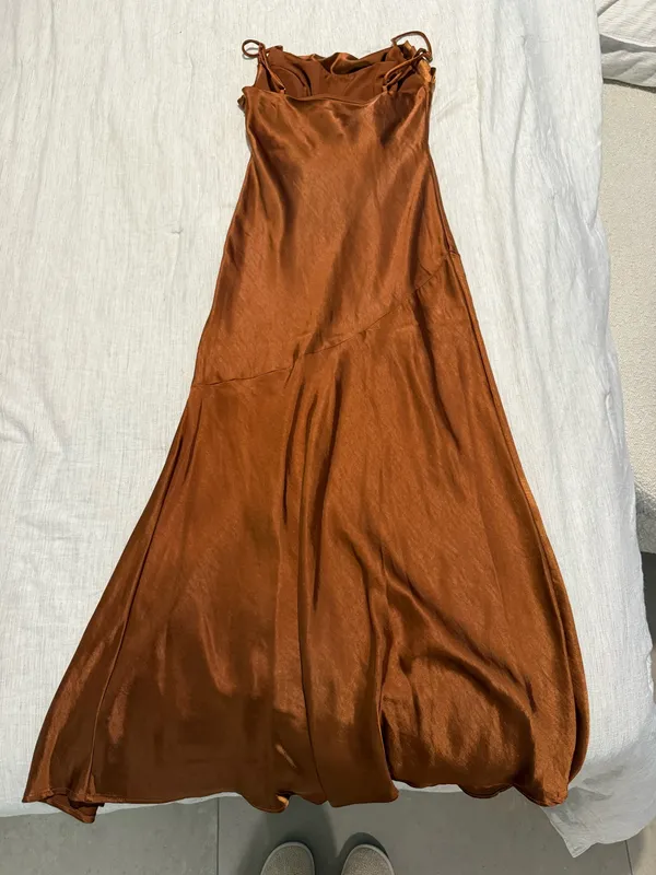 Selfie Leslie Pleated Bust Front Split Dress - Chocolate - Image 9