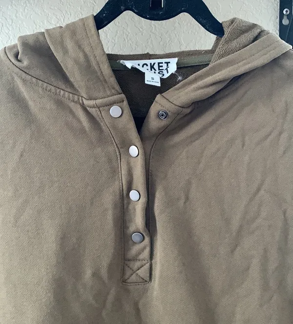 BUCKET LIST Boutique Olive Henley snap hoodie - Image 3