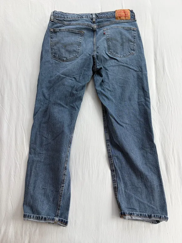 Levi’s 541 Straight Jeans - Image 2
