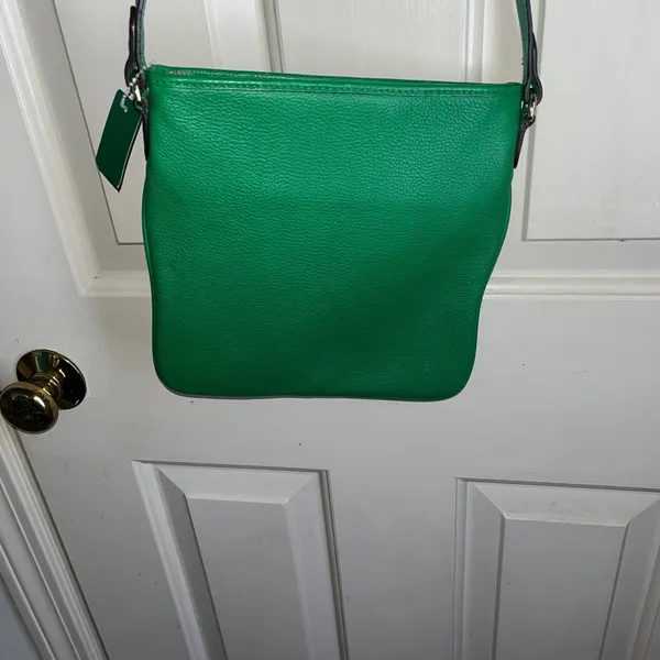 Lauren Ralph Lauren green leather purse. It does have a lipstick stain inside. - Image 3