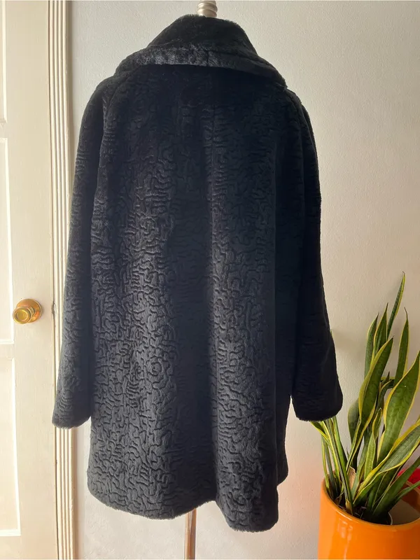 50’s Style Vintage Textured Faux Fur Swing Coat - Image 4