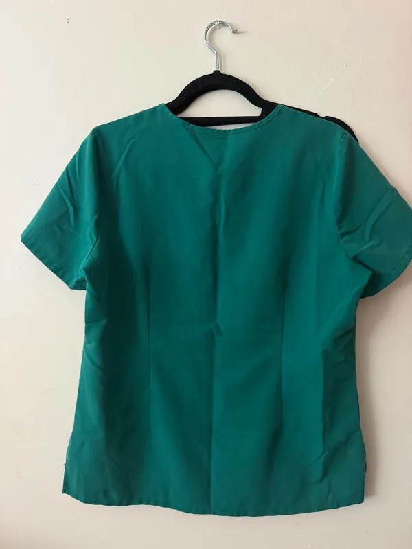 FIGS Scrub Top Two-Pocket Hunter Green - Image 3