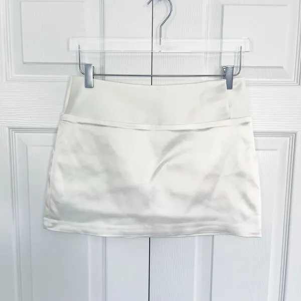 Aritzia Sunday Best Wendy White Satin Mini Skirt Y2K Coquette - Image 2