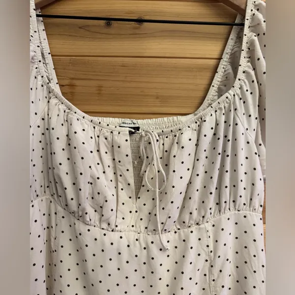 American Eagle Large Polka Dot Smocked Milkmaid Mini Puff Sleeve Dress Preppy - Image 3