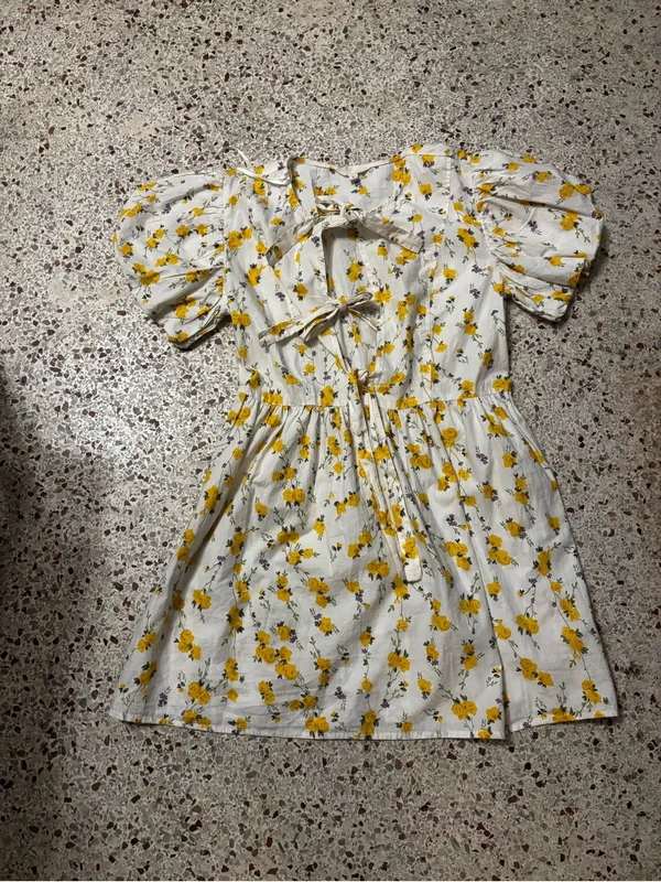 Sim & Sam White Floral Tie-Front Mini Dress with Puff Sleeves med - Image 2