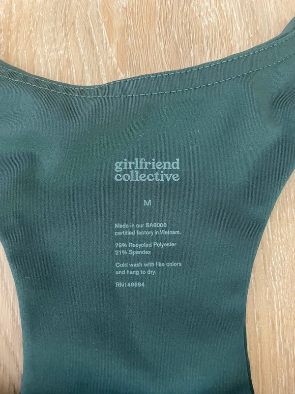 Girlfriend Collective Sports Bra Moss Green - Image 2