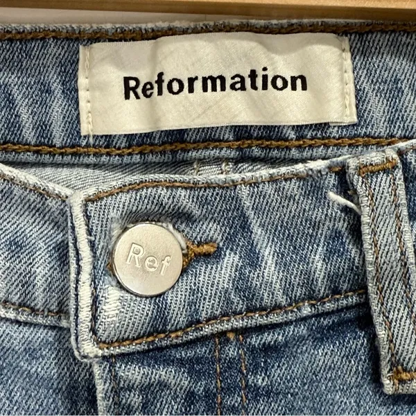 Reformation Crop Flood Kick Flare Jeans Size 26 Chic Minimal Clean Girl Capsule - Image 7