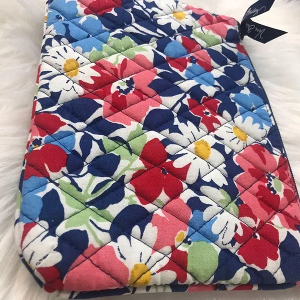 Vera Bradley Cosmetic Zip Bag - Image 4