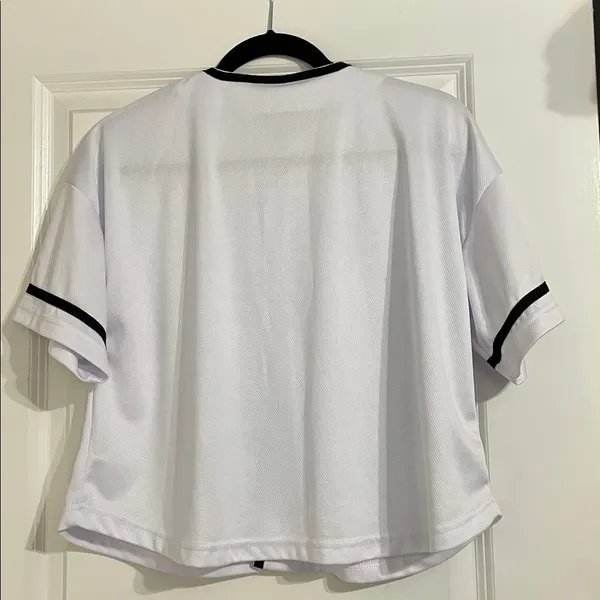 Universal Studios Chucky and Tiffany “Wanna Play?” Crop Baseball Jersey Medium - Image 6
