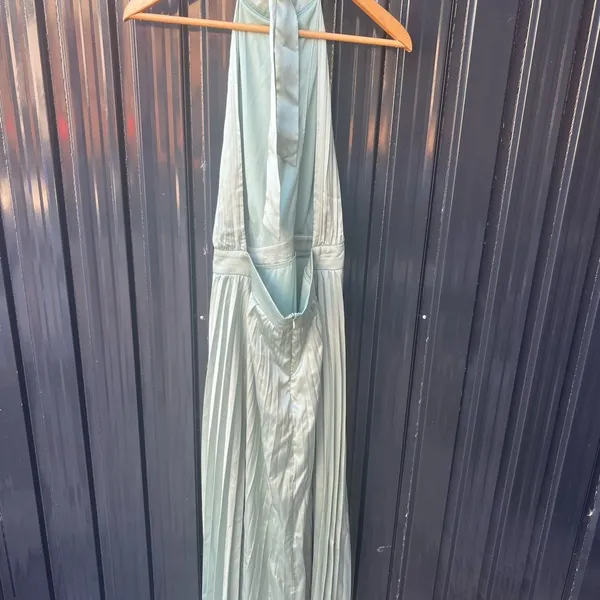 Lulus Totally Charming Sage Green Satin Pleated Halter Midi Dress L - Image 8