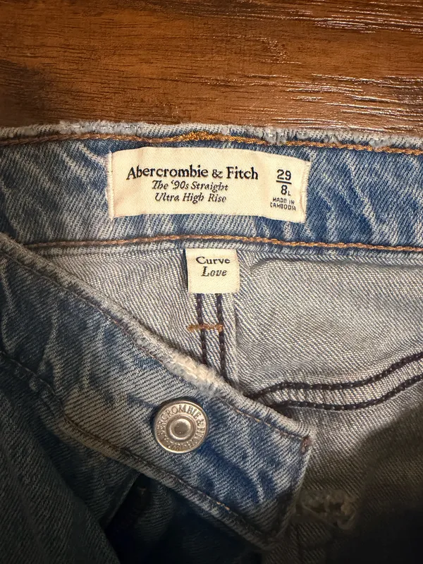 Abercrombie Jeans 90s High-Rise Straight Curve Love - Image 3