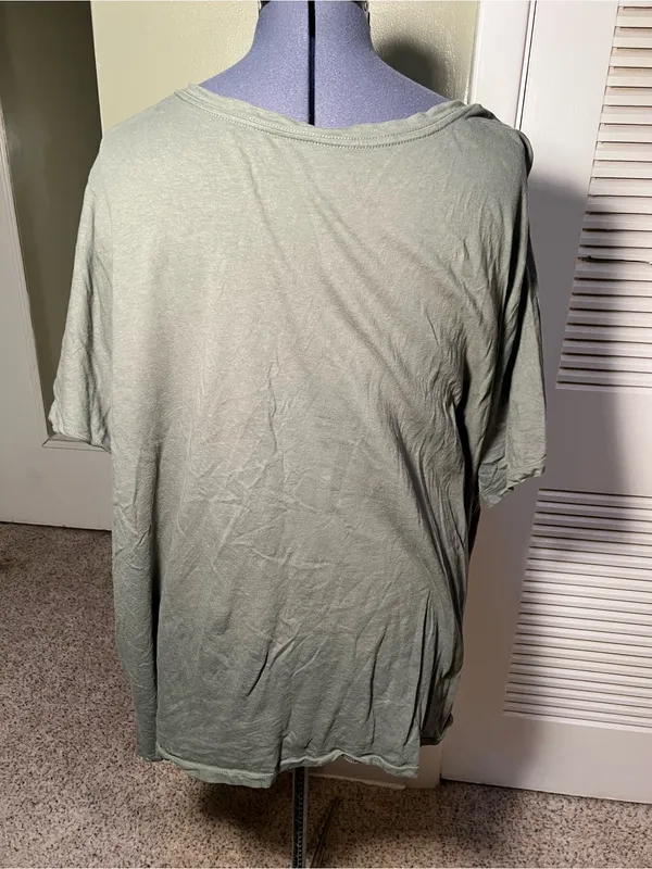 Ava & Viv Women’s Plus Sz 4X V-Neck T-Shirt Olive Green Short Sleeve 100% Cotton - Image 6