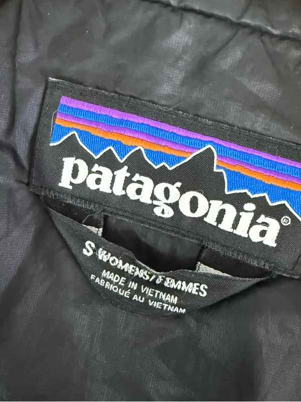 Patagonia Nano Puff Jacket Women’s Small Black Lightweight Quilted Coat - Image 4