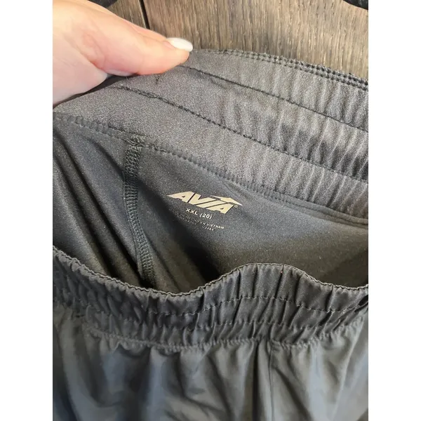 Avia women's black shorts size xxl - Image 2