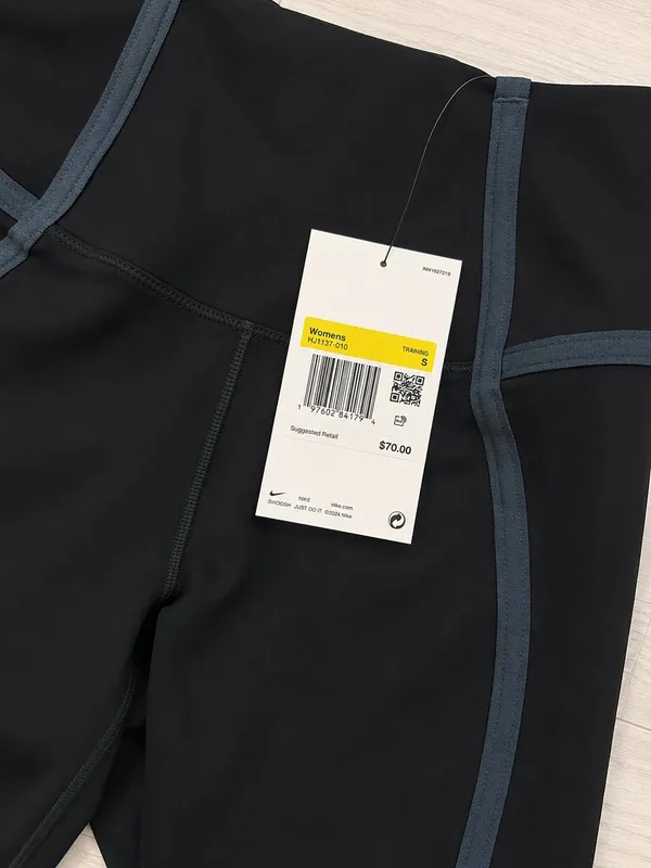 Nike One Women's High-Waisted 7/8 Training Leggings Dri-FIT Black NWT S - Image 3