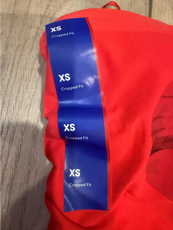 JoyLab Cropped Workout Top - Image 2