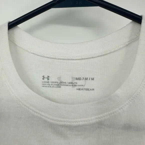 Under Armour size medium loose fit white tank top wrk out balloon letter print‎ - Image 4