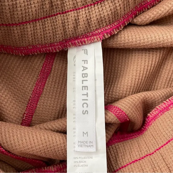 Fabletics Waffle Knit Relaxed Fit Lounge Set Size M - Image 9