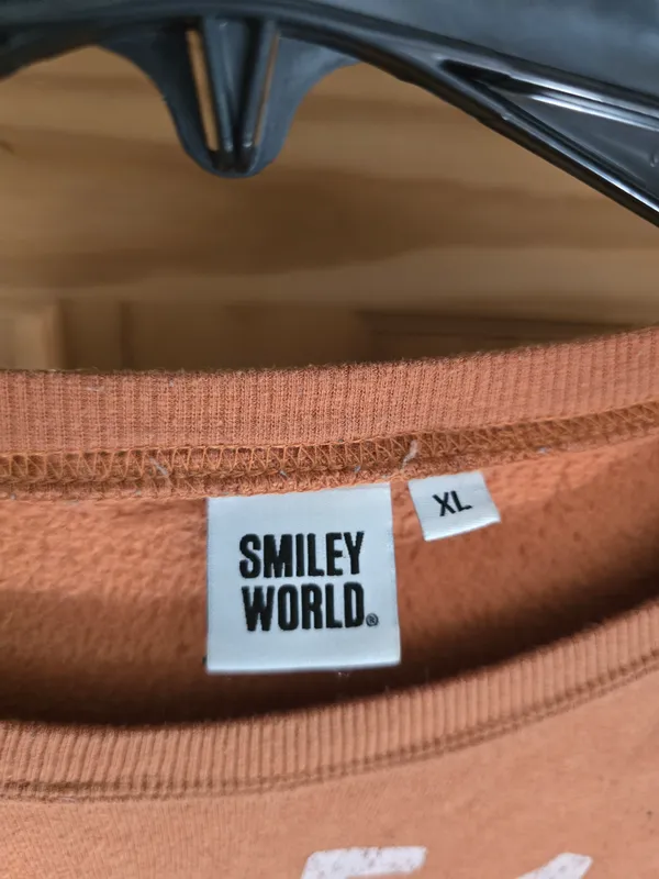 O Women’s Rust 'Spread Kindness' Cropped Sweatshirt XL - Image 2