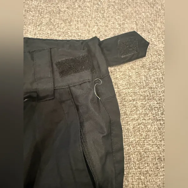 ARCTIX WOMEN INSULATED SNOW PANTS WATER RESISTANT ADJUSTABLE WAIST Size Small‎ - Image 6