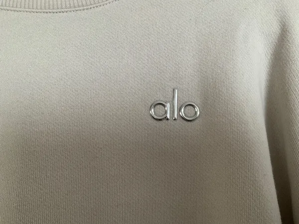Alo Yoga Accolade Crew Neck Pullover Bone S - Image 3