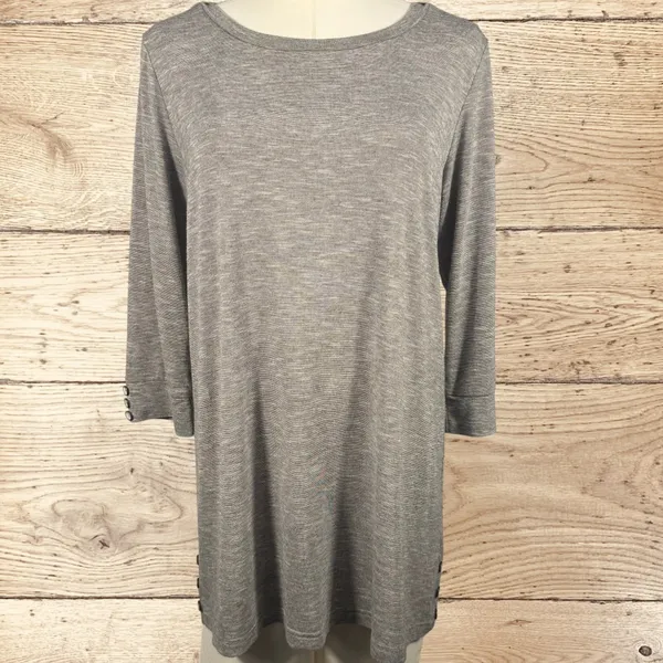 Simply Noelle Women’s Gray 3/4 Sleeve Tunic Size S/M (8-10) - Image 3
