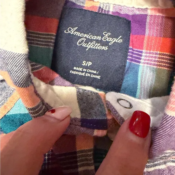 American Eagle Plaid Snap Button Shirt Size Small Cotton - Image 2